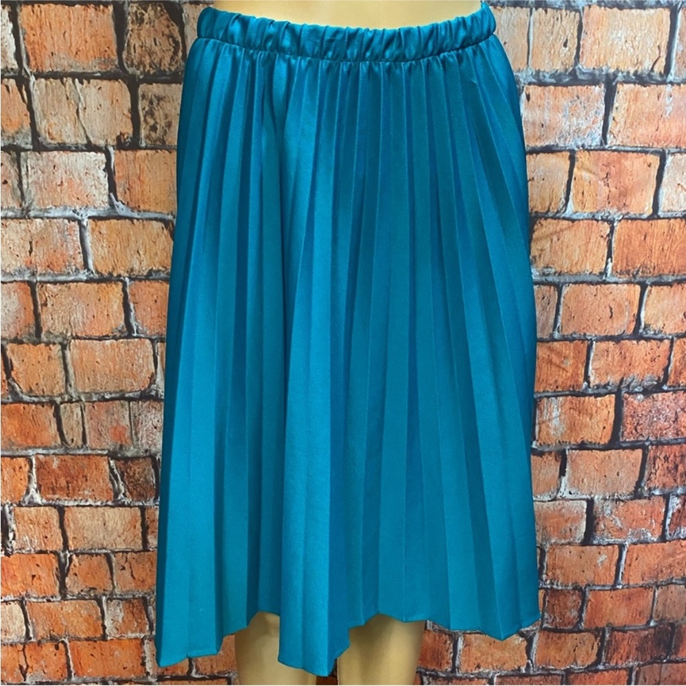 Vintage Teal Pleated Skirt